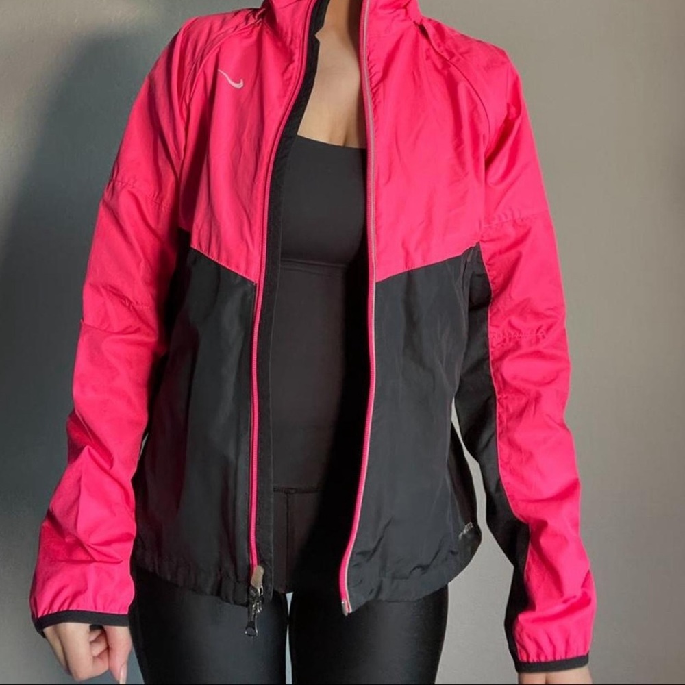 Nike women’s pink black running windbreaker M L20-10 - Picture 5 of 5